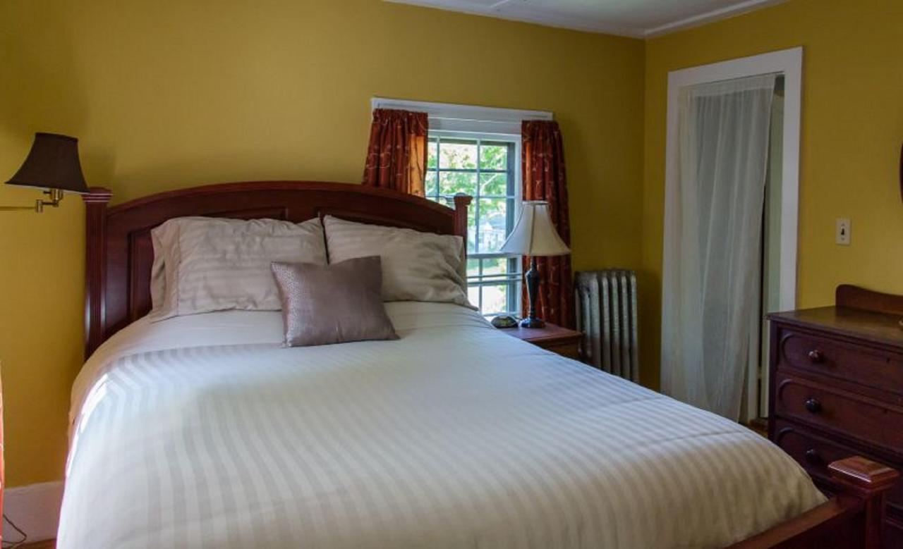 Old Parsonage Guest House Kennebunkport Esterno foto