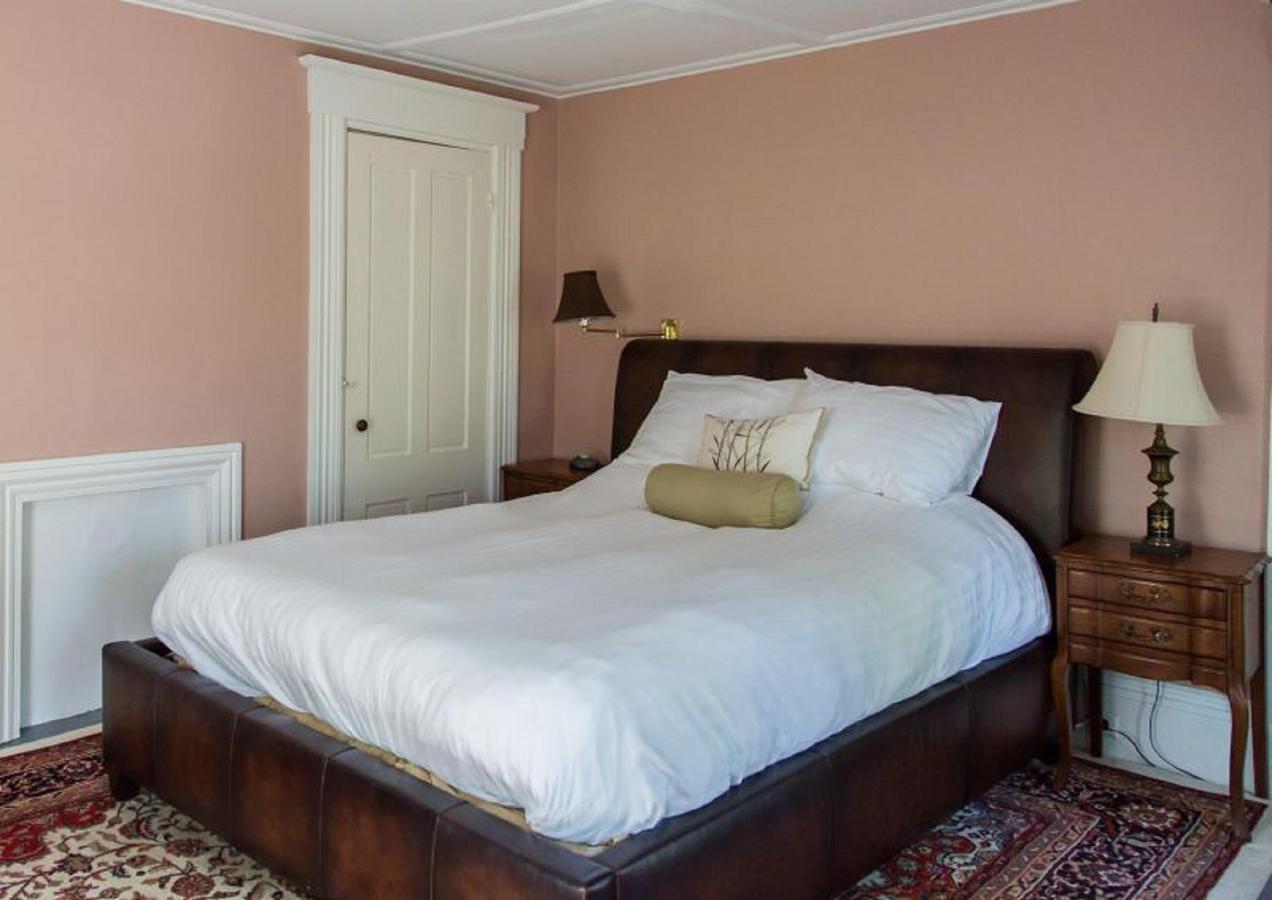 Old Parsonage Guest House Kennebunkport Esterno foto